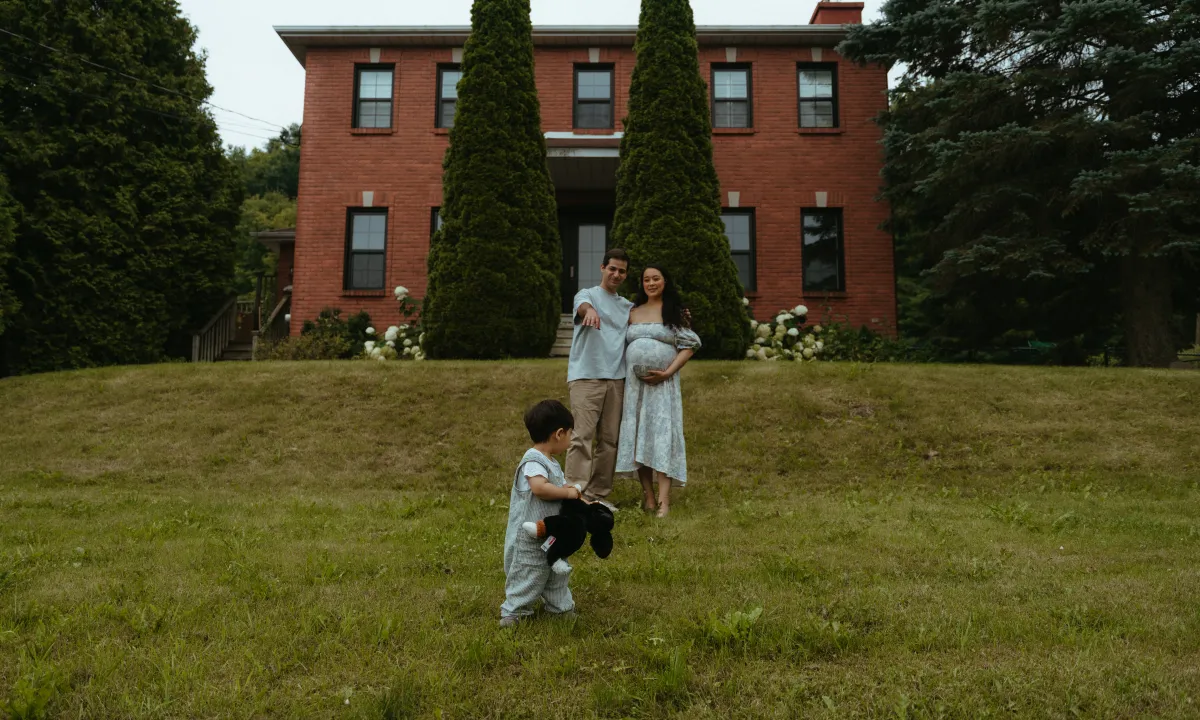 Séance lifestyle à domicile / extérieur (maternité, famille, bébé)